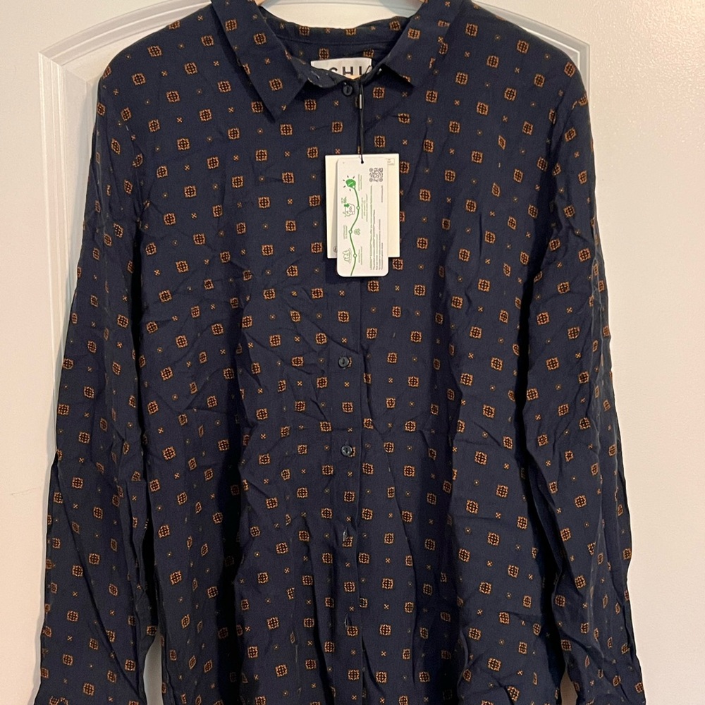 Pattered shirt